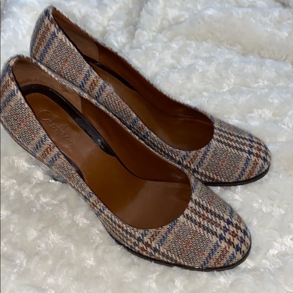 Cole Haan Plaid Wedge wIth NIKE Air Sole